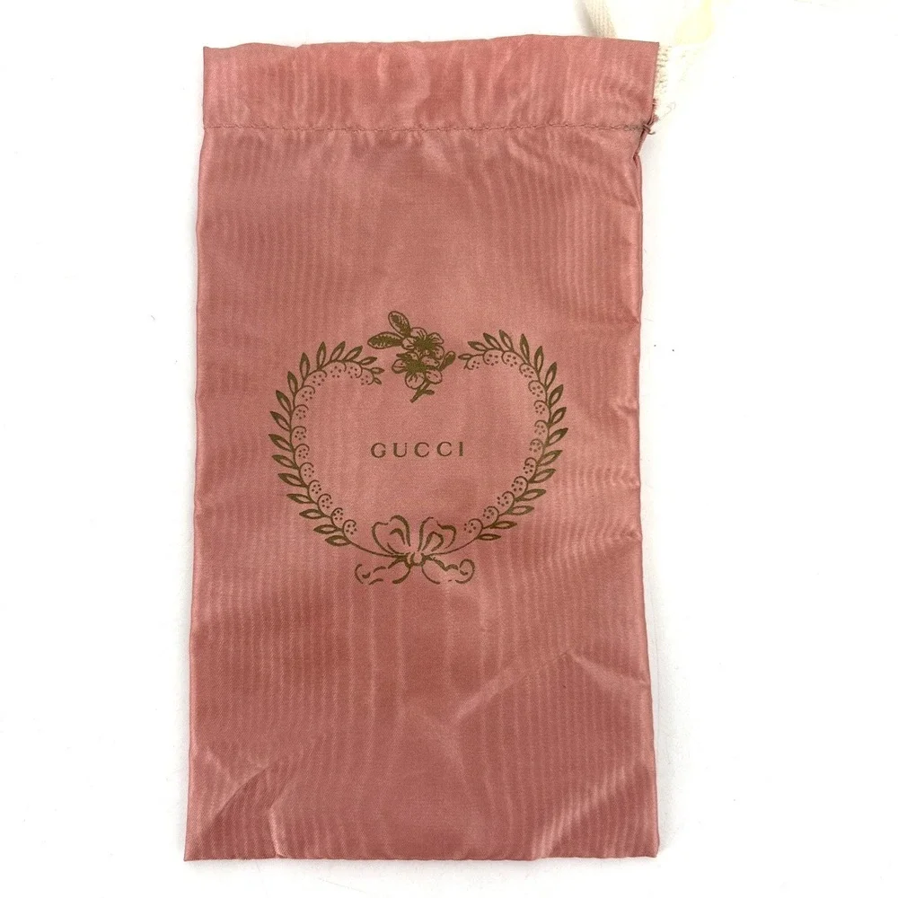 Gucci chant nymph